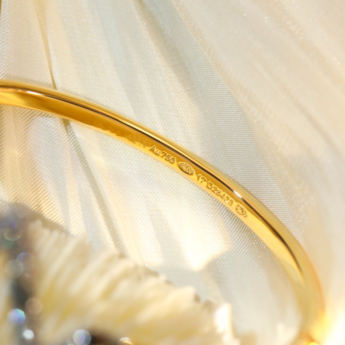 [Shinejoy]VOLTE UPSITE DOWN GOLD DIAMOND BRACELET