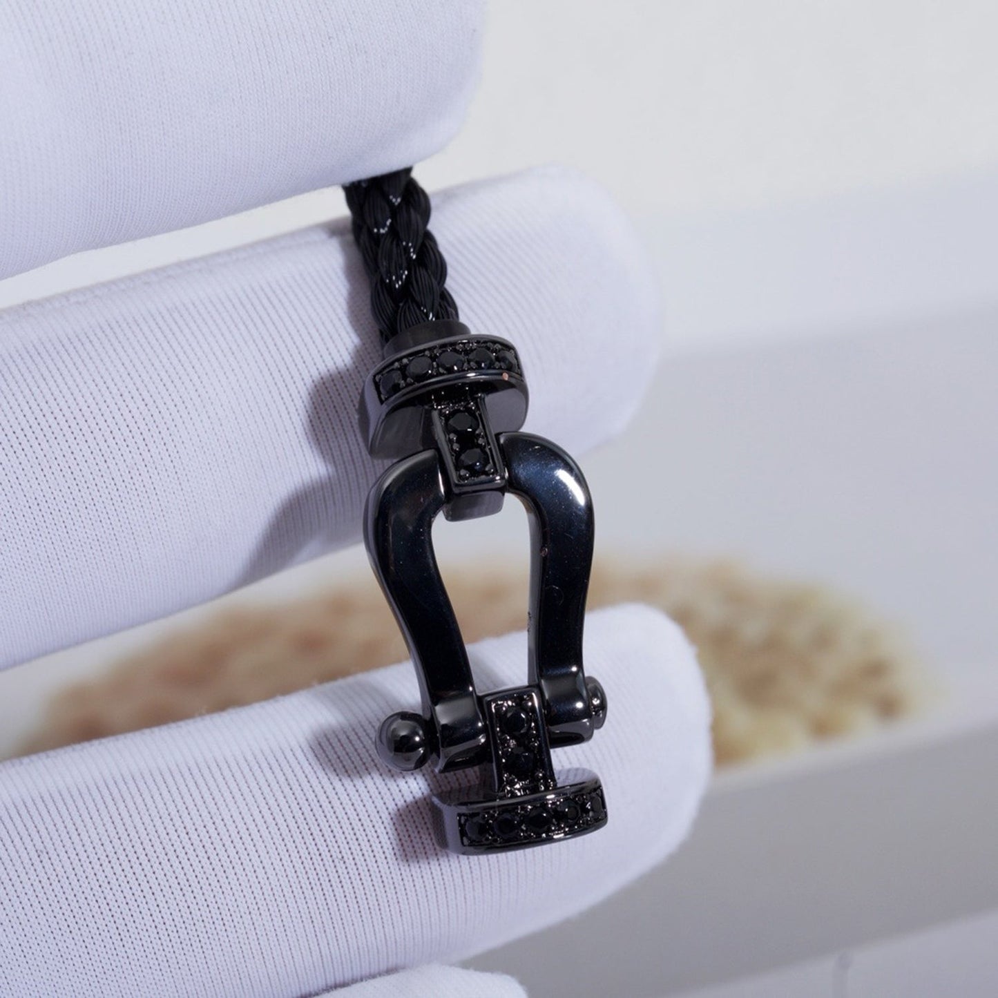 [Shinejoy]FORCE LARGE SERIES HORSESHOE BLACK SAMURAI BRACELET