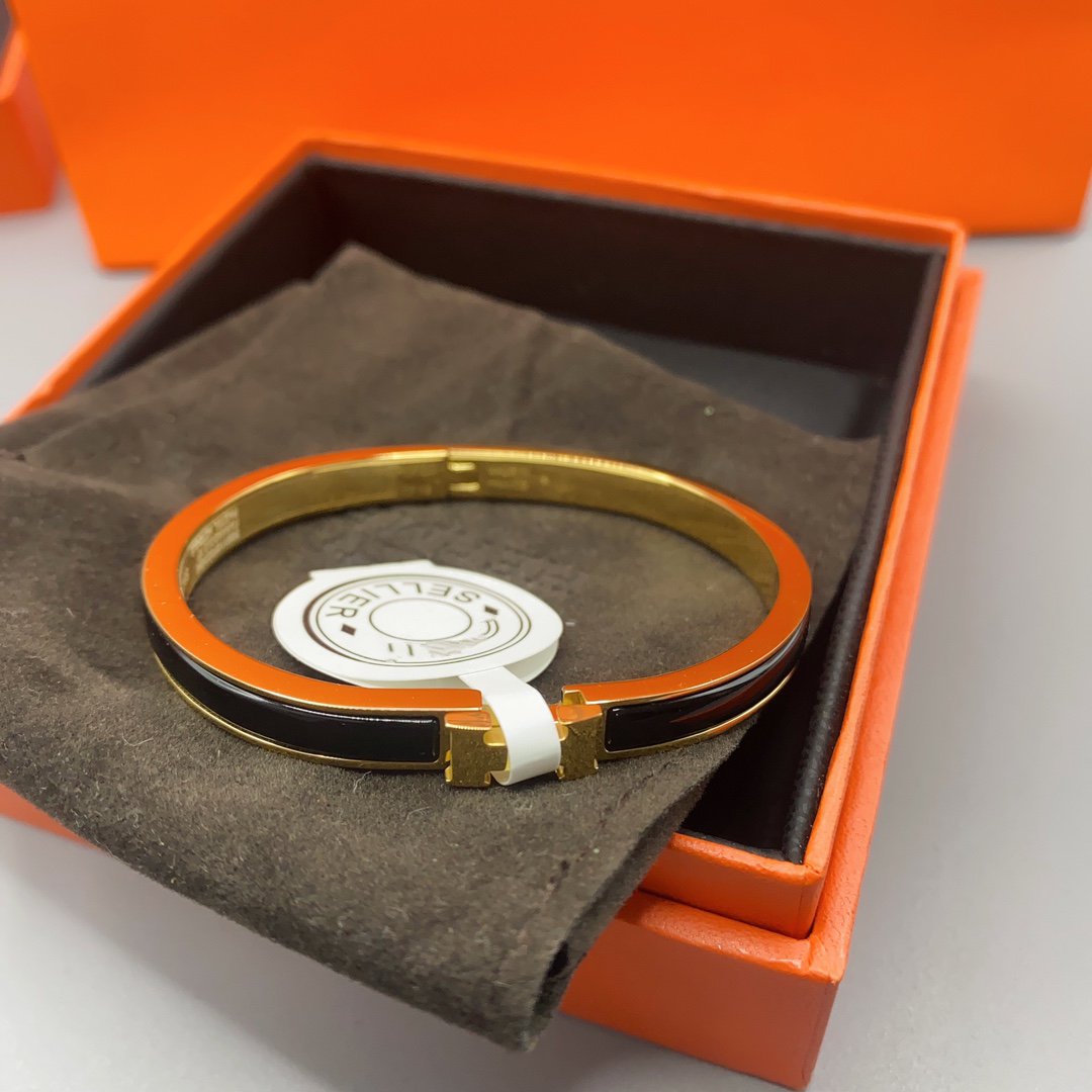 [Shinejoy]CLASSIC HM CLIC BLACK 8MM ENAMEL BRACELET