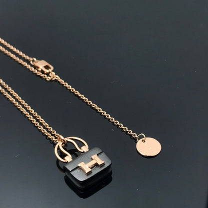 [Shinejoy]WOMEN'S HM AMULETTES CONSTANCE PENDANT NECKLACE